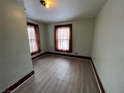 406 Sayers Ave, Niles, OH 44446 photo 13
