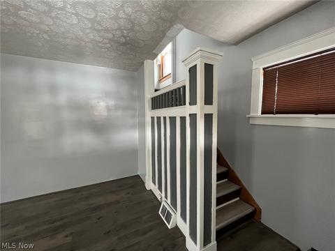 406 Sayers Ave, Niles, OH 44446 photo 3