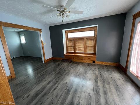 406 Sayers Ave, Niles, OH 44446 photo 5