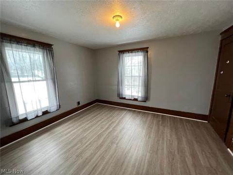 406 Sayers Ave, Niles, OH 44446 photo 11