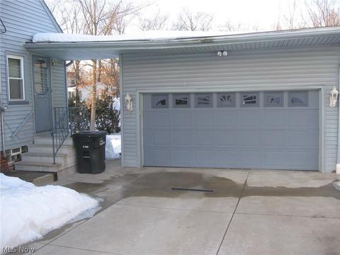 6523 Brookside Rd, Independence, OH 44131 photo 3