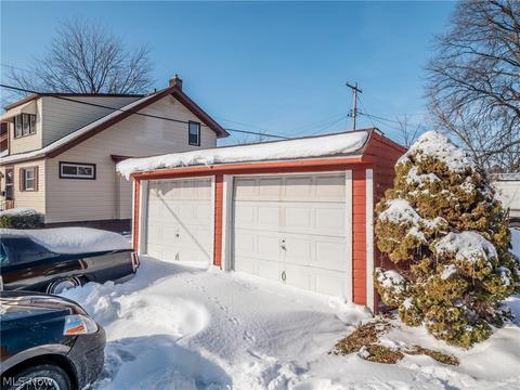 698 E 222nd, Euclid, OH 44123 photo 29