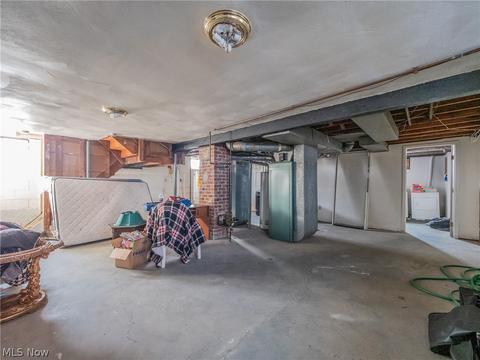 698 E 222nd, Euclid, OH 44123 photo 27