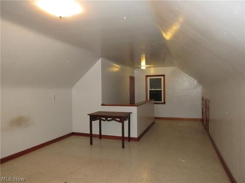 2437 E 31st St, Lorain, OH 44055 photo 18