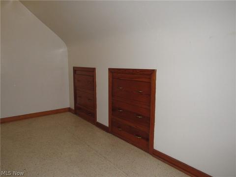 2437 E 31st St, Lorain, OH 44055 photo 21