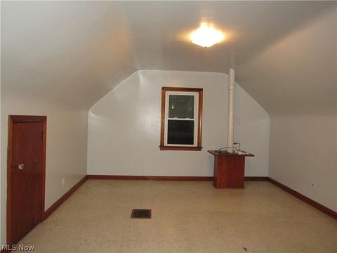 2437 E 31st St, Lorain, OH 44055 photo 17