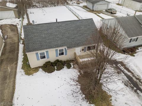 952 Salem Ave, Elyria, OH 44035 photo 4