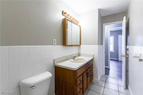 952 Salem Ave, Elyria, OH 44035 photo 27