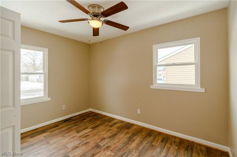 952 Salem Ave, Elyria, OH 44035 photo 20