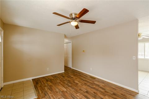 952 Salem Ave, Elyria, OH 44035 photo 10