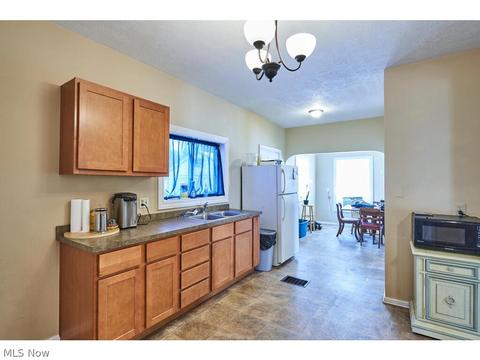 409 High St, Wadsworth, OH 44281 photo 17
