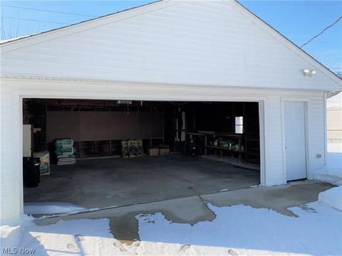 792 Charles St, Willowick, OH 44095 photo 33