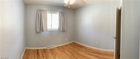 792 Charles St, Willowick, OH 44095 photo 17