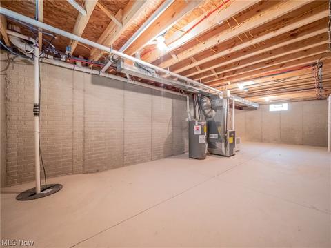 40063 Hope Ct, Elyria, OH 44035 photo 28