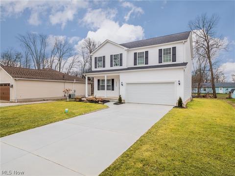 40063 Hope Ct, Elyria, OH 44035 photo 2