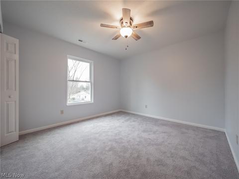 40063 Hope Ct, Elyria, OH 44035 photo 17