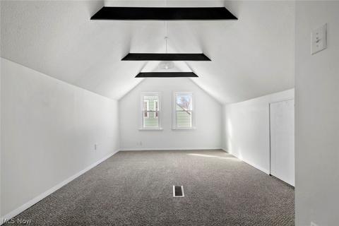 491 Audrey Ln, Struthers, OH 44471 photo 9