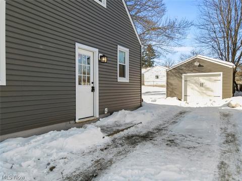 491 Audrey Ln, Struthers, OH 44471 photo 16