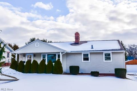150 Cayuga Ave NW, Canton, OH 44708 photo 1