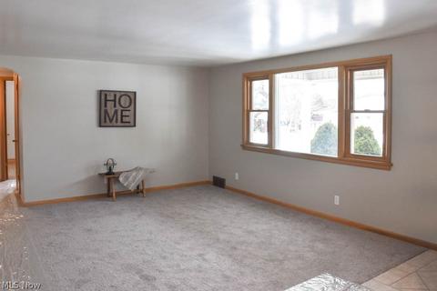 150 Cayuga Ave NW, Canton, OH 44708 photo 5