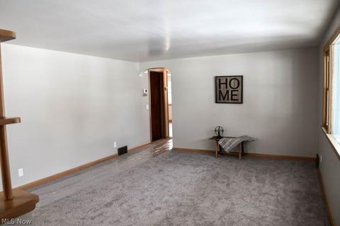 150 Cayuga Ave NW, Canton, OH 44708 photo 2