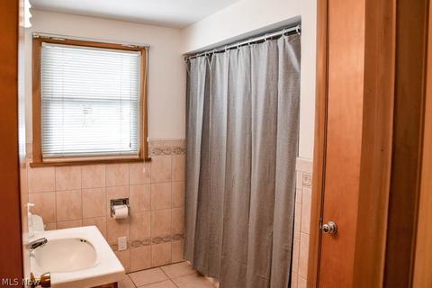 150 Cayuga Ave NW, Canton, OH 44708 photo 16