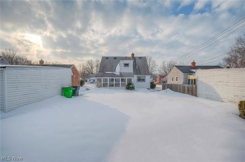 871 E 258th St, Euclid, OH 44132 photo 14