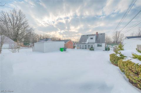 871 E 258th St, Euclid, OH 44132 photo 13