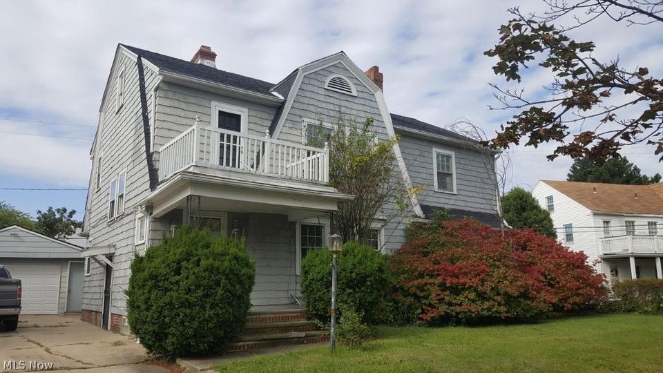 3318 Milverton Rd, Shaker Heights, OH 44120 17 Photos MLS 4348425