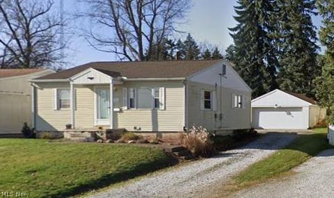 2525 Clearview Ave NW, Canton, OH 44708 photo 1