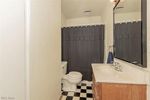 869 Lloyd Rd, Wickliffe, OH 44092 photo 7