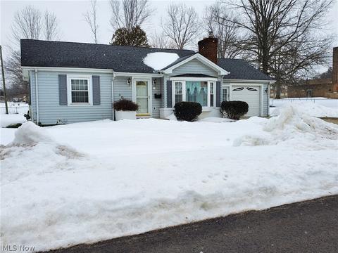 3014 Avondale Ave, Ashtabula, OH 44004 photo 1