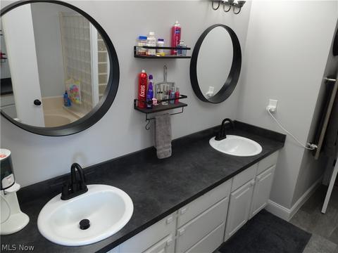 2136 Middle Ave, Elyria, OH 44035 photo 15