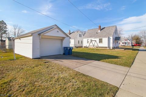 2346 E 35th St, Lorain, OH 44055 photo 30