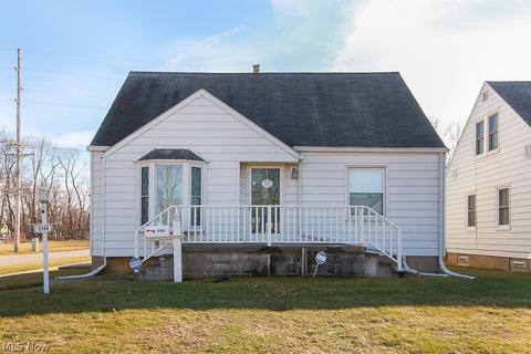 2346 E 35th St, Lorain, OH 44055 photo 1