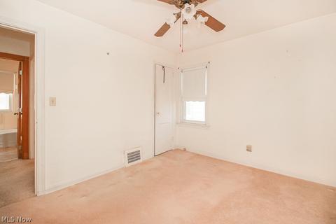 2346 E 35th St, Lorain, OH 44055 photo 16