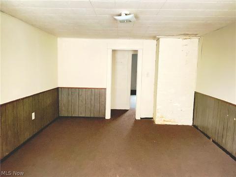 328 Main St, Wadsworth, OH 44281 photo 6