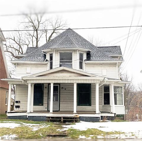 328 Main St, Wadsworth, OH 44281 photo 1