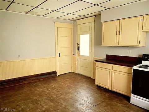 328 Main St, Wadsworth, OH 44281 photo 27