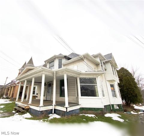 328 Main St, Wadsworth, OH 44281 photo 2