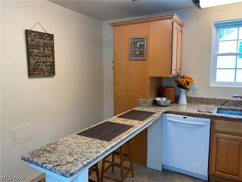 410 E 23rd St, Ashtabula, OH 44004 photo 7