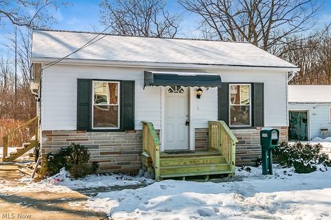 1202 Windermere Dr, Willoughby, OH 44094 photo 1
