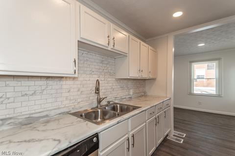 1202 Windermere Dr, Willoughby, OH 44094 photo 8