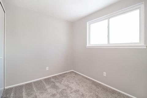861 Salem Ave, Elyria, OH 44035 photo 14