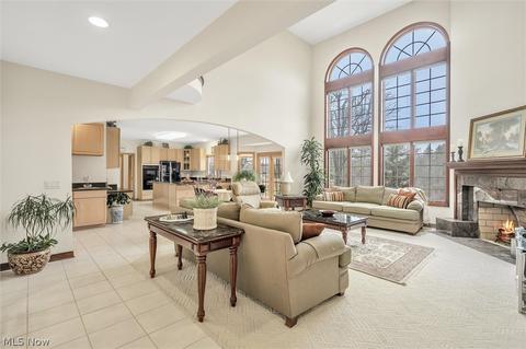 5630 Saddle Ln, Solon, OH 44139 photo 10