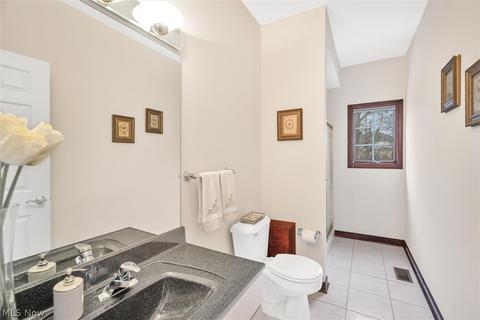 5630 Saddle Ln, Solon, OH 44139 photo 16