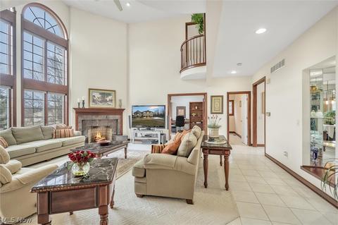5630 Saddle Ln, Solon, OH 44139 photo 11