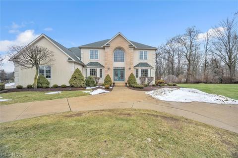 5630 Saddle Ln, Solon, OH 44139 photo 1