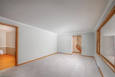2315 Crosshaven Rd NW, Canton, OH 44708 photo 4