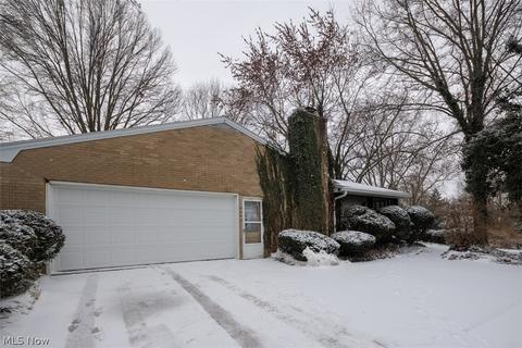 2315 Crosshaven Rd NW, Canton, OH 44708 photo 27